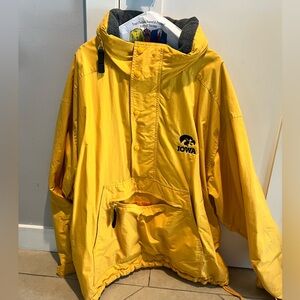 Iowa Hawkeyes lightweight jacket, XL